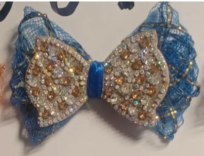 Locked tie