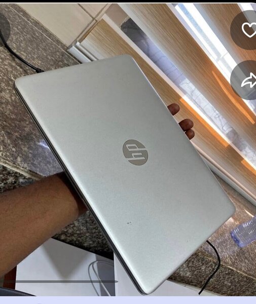 Ordinateur portable compact HP