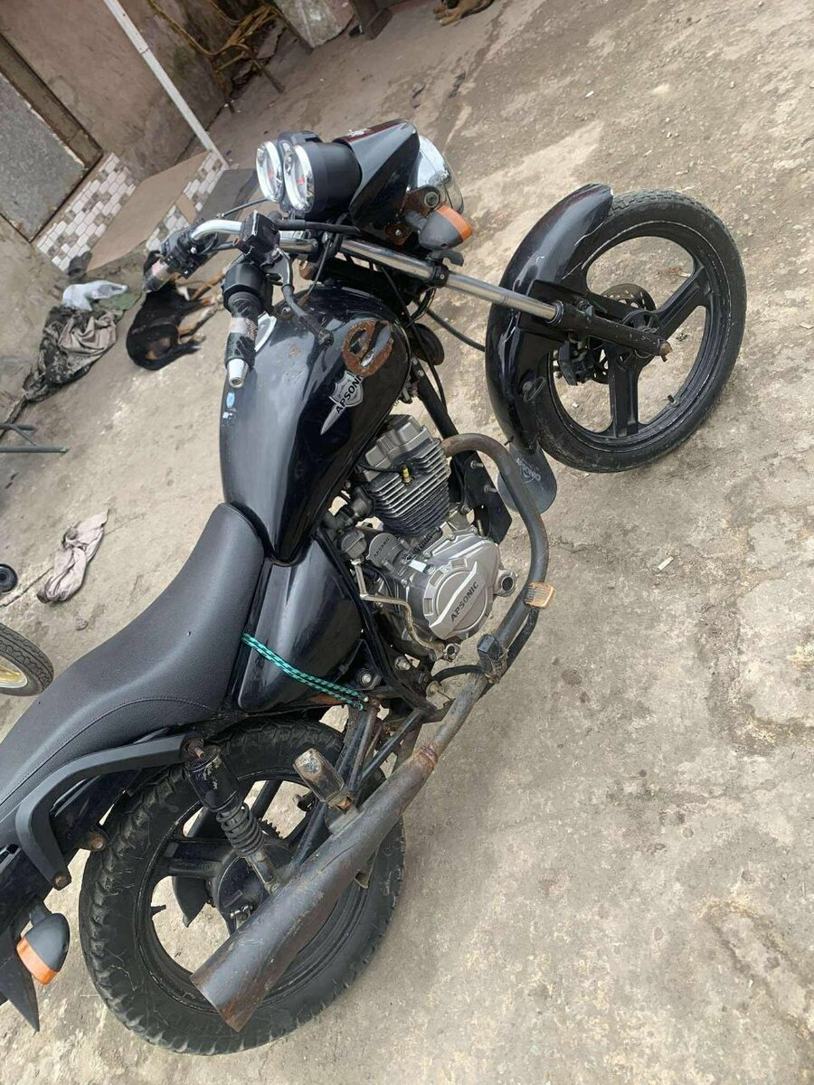 Moto Apsonic 125cc Noir