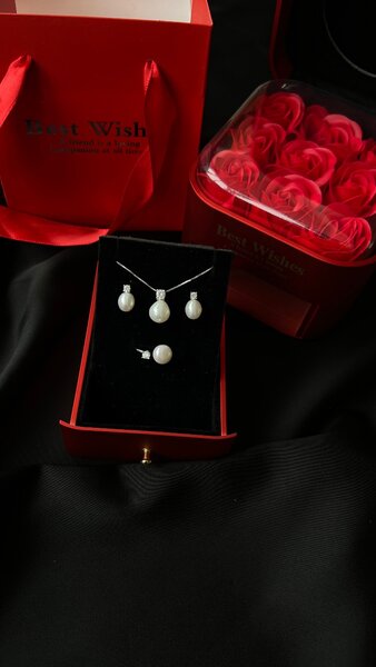 Набор из серебра