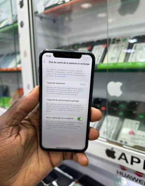 iPhone 11 Pro Max 64 Go