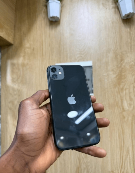 iPhone 11 Noir