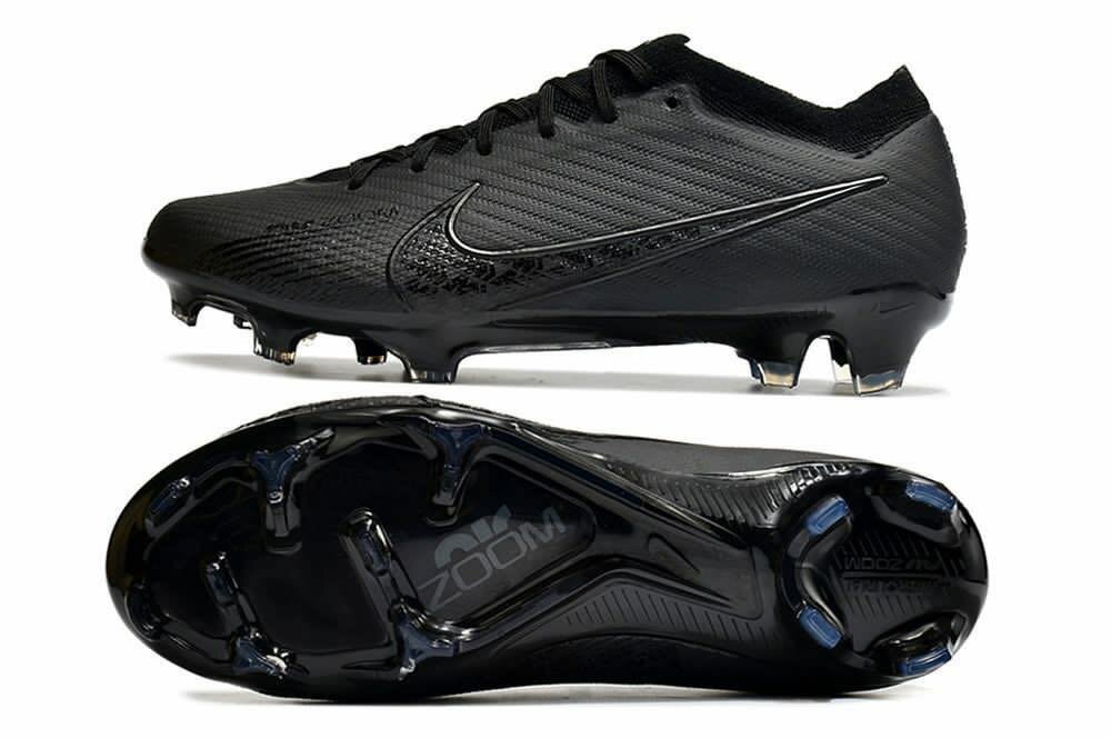 Chaussures de Football Noires pour Hommes