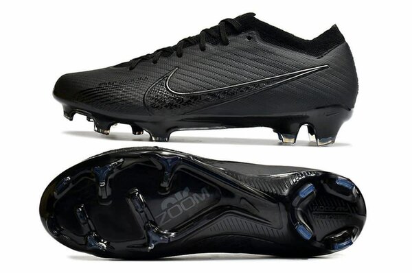 Chaussures de Football Noires pour Hommes