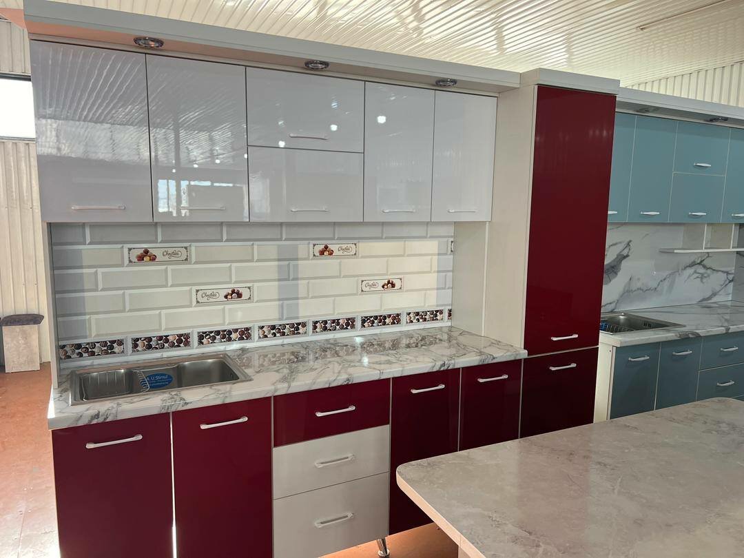 Кухонный горнитур