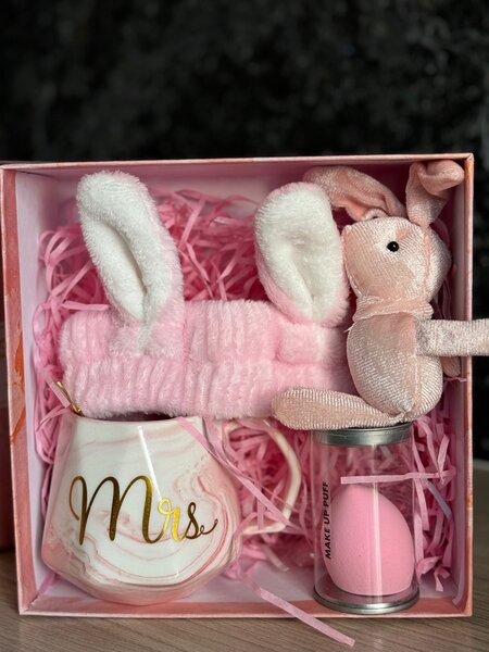 Подарочный бокс