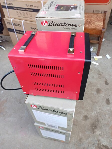 Stabilisateur de Tension Binatone