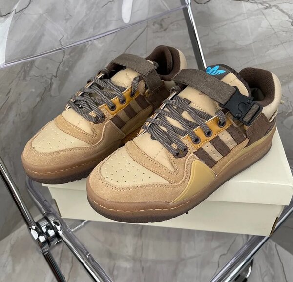 Adidas forum low bad bunny