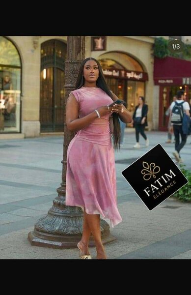 Robe mi-longue rose FATIM FASHION