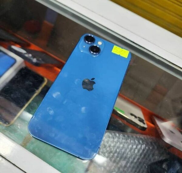 iPhone 13 Bleu Débloqué