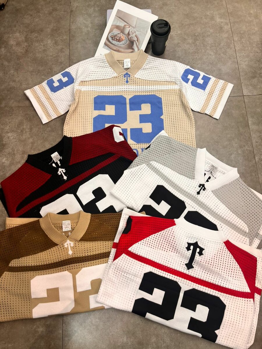 Maillots de sport numérotés