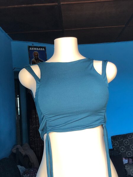 Top asymétrique femme tendance