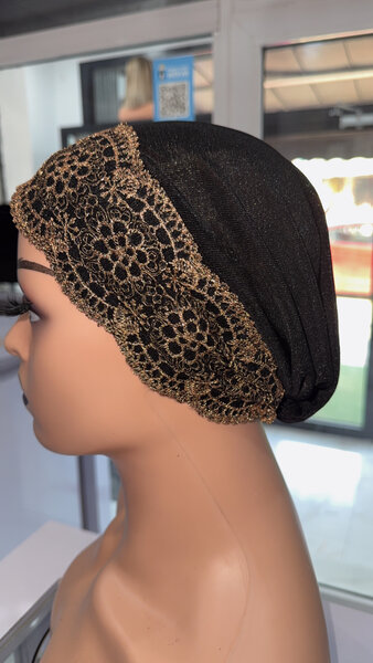 Bonnets en dentelle élégants