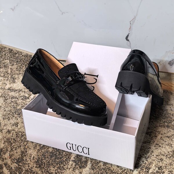 Loafer luxueux Gucci homme