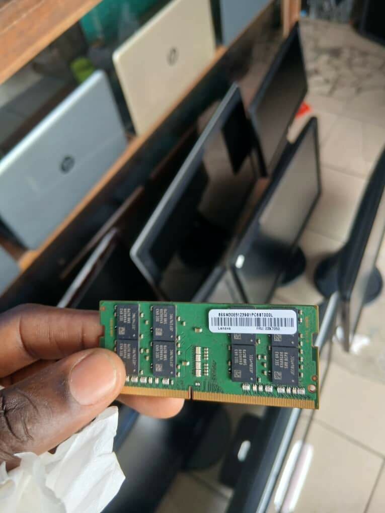 MEMOIRE RAM PC DDR 4 16GB