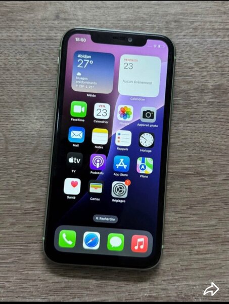 iPhone 11 Vert 64GB