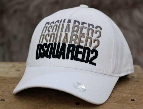 Casquette de marque tendance