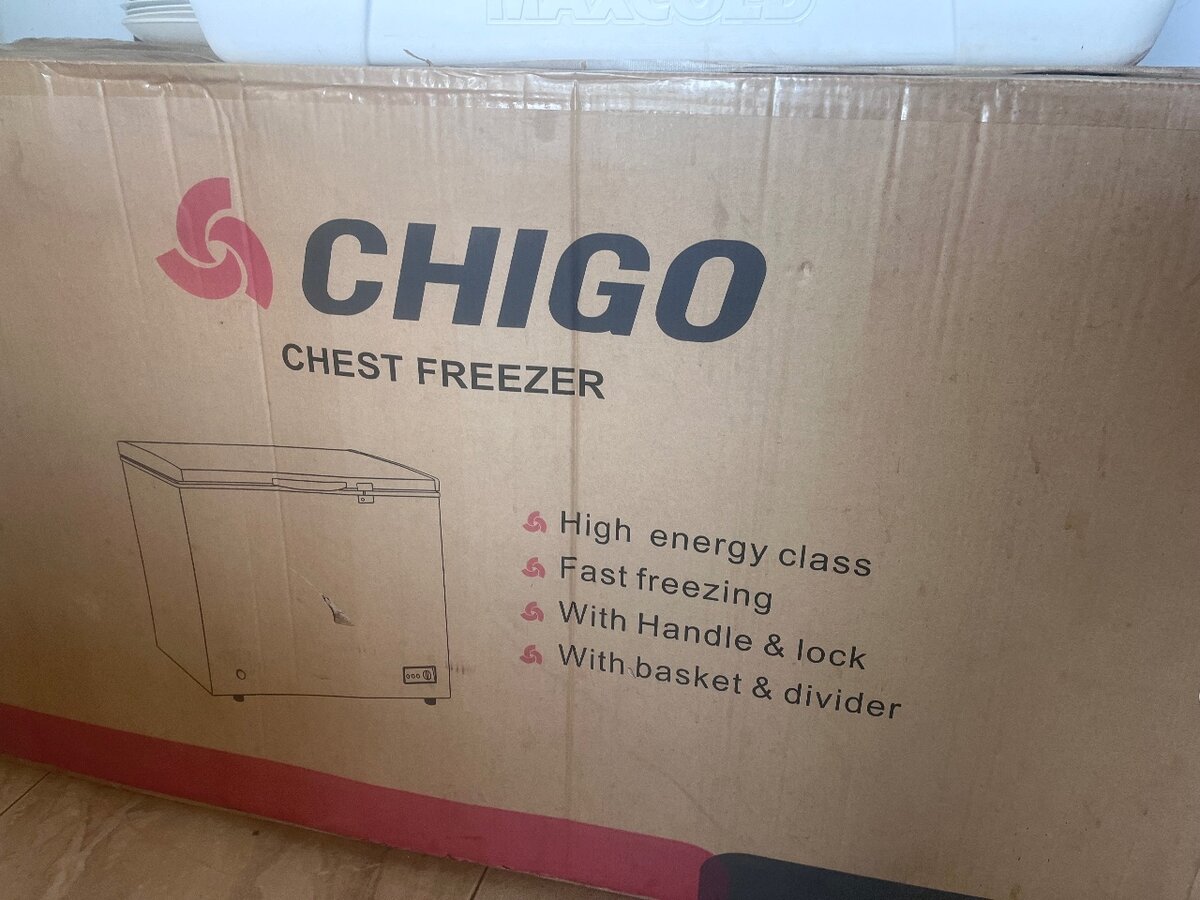 Chigo chest freezer