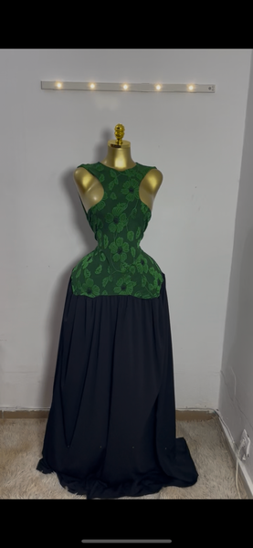 Robe longue élégante florale
