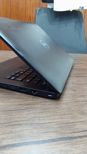 Dell 7490 latitude