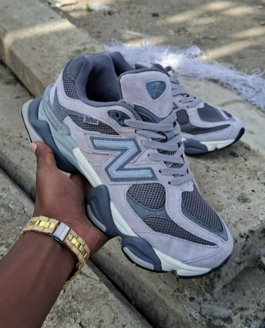 NEW BALANCE 9060
