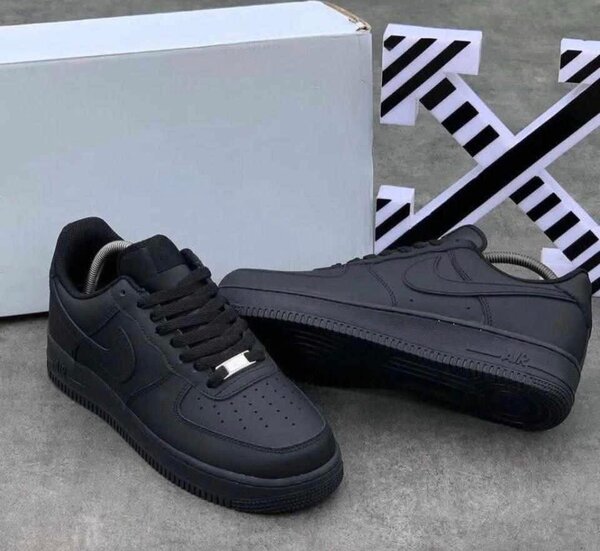 Baskets noires Air Force 1