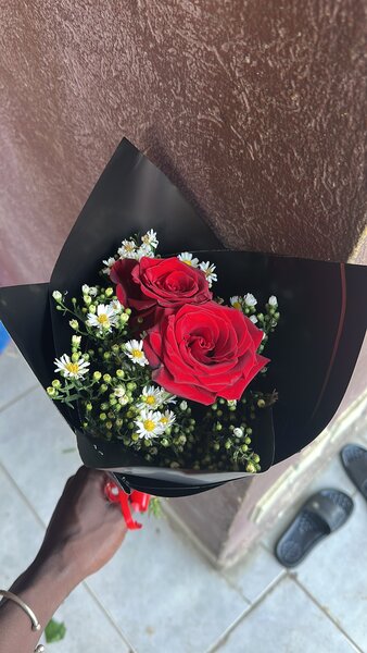 Bouquet de roses rouges élégantes