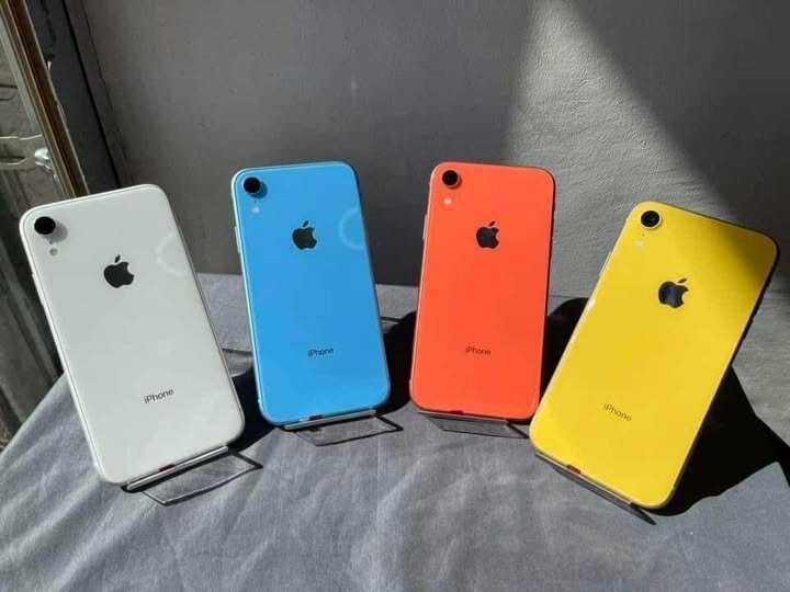 iPhone XR Dual Sim 64GB 