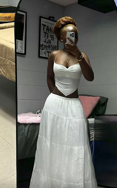 Robe blanche élégante