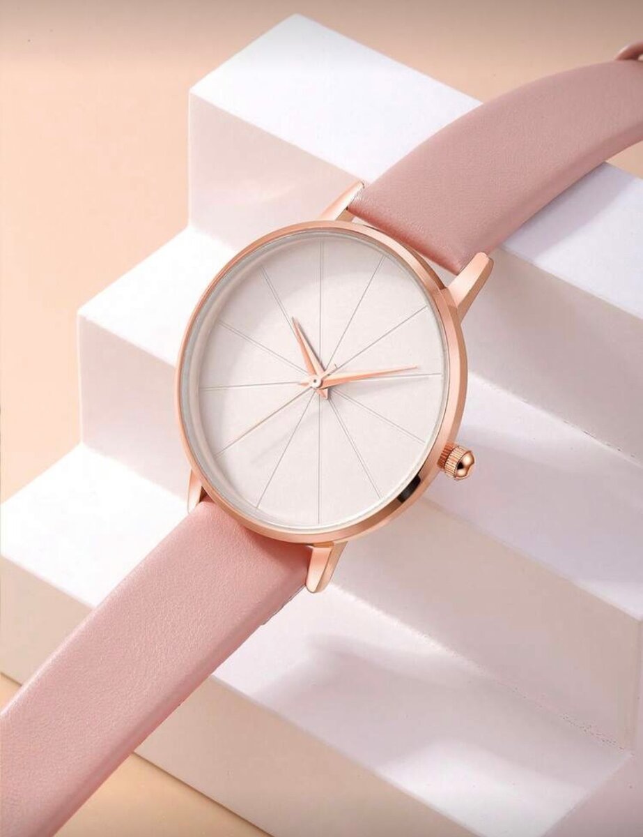 Montre Femme Luxe Rose en Cuir