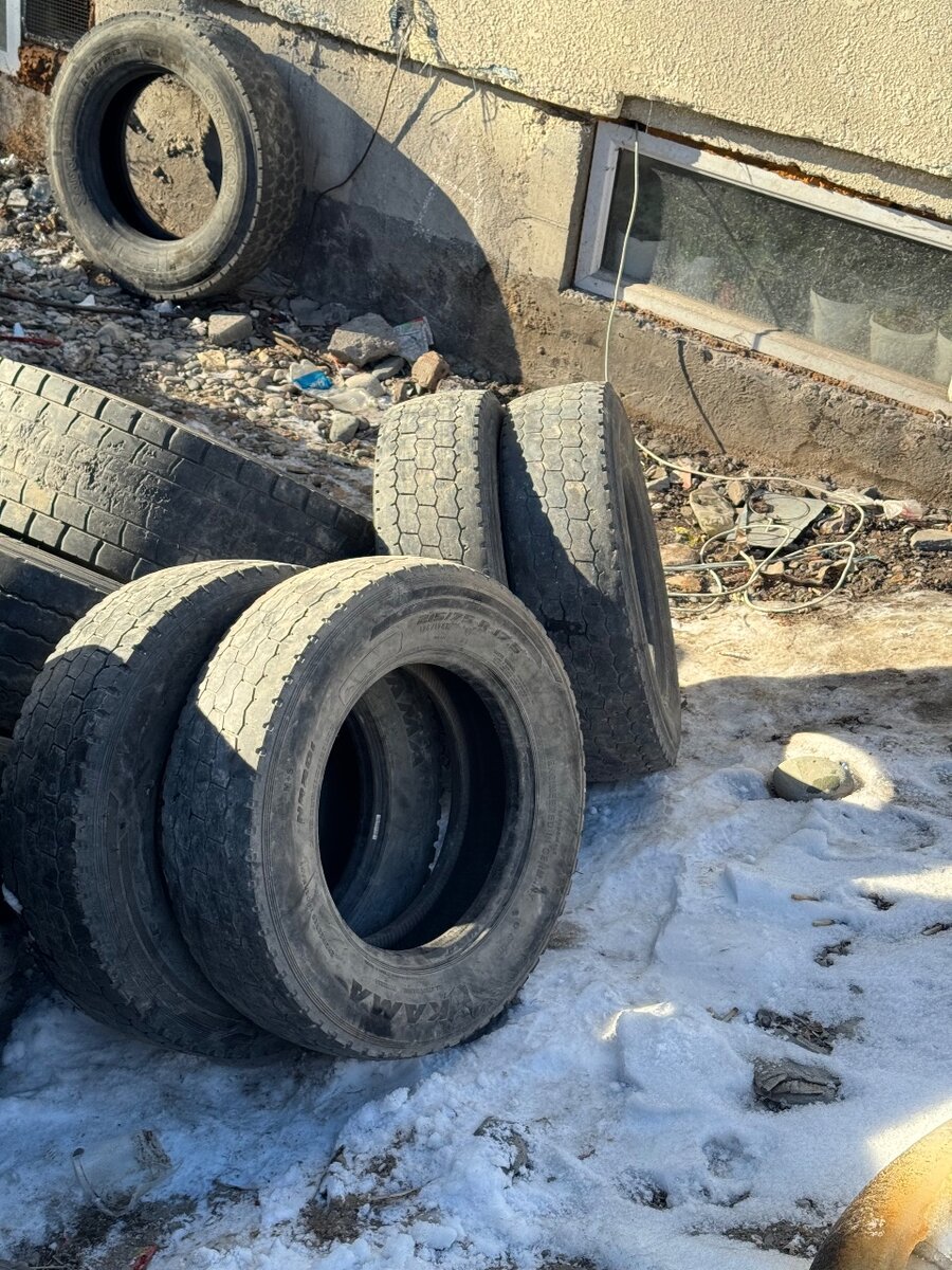 Шины 215 75 17.5