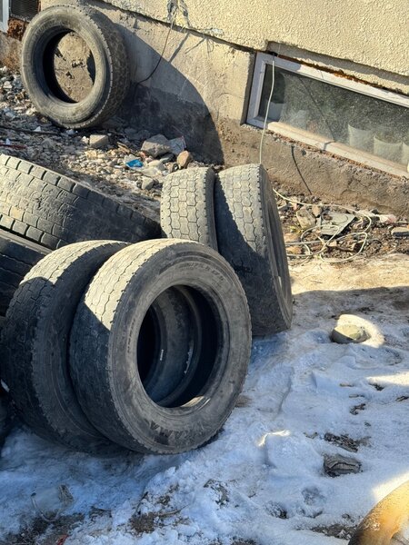 Шины 215 75 17.5