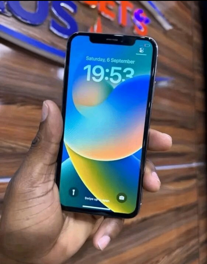 iPhone X 64GB Argent