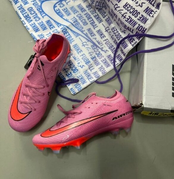 Chaussures de Foot Nike Roses