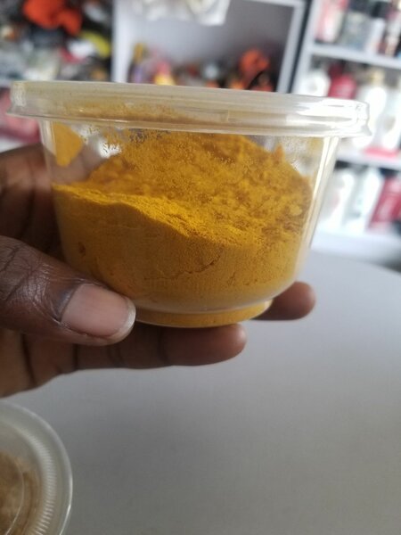 Curcuma en poudre naturel