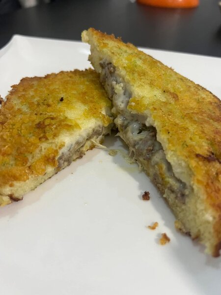 Croque au Fromage Doré