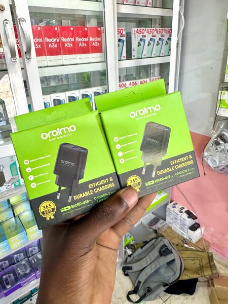 Chargeur oraimo