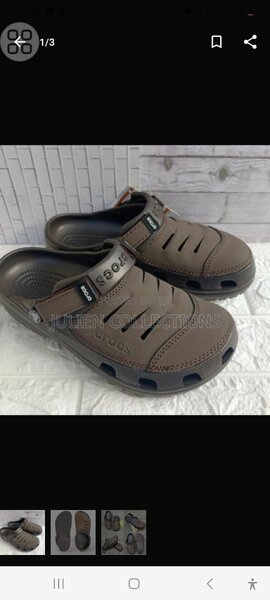 Trendy crocs wear