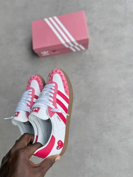 Baskets Rose Cœur Édition Limitée