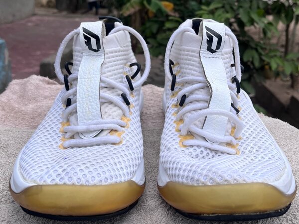 adidasDame 4 'Core White'