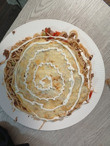 Omelette Spaghetti-viande-Aché