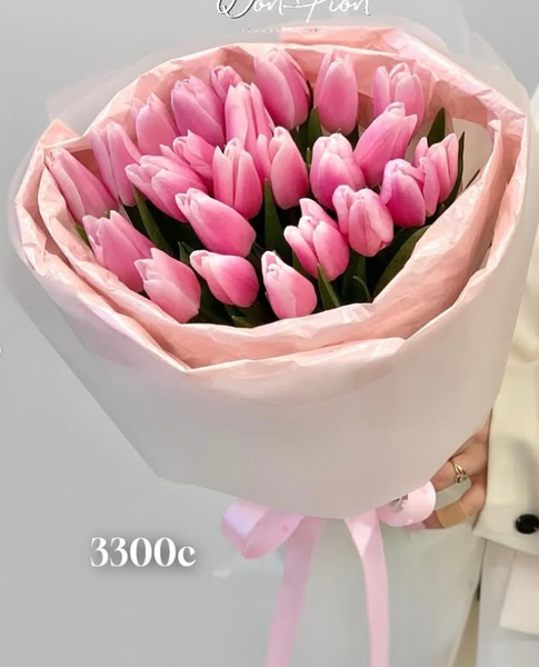 Розовые тюльпаны