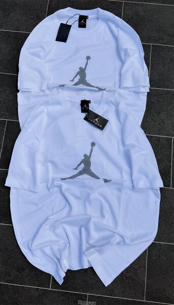 T-shirts tendance pour hommes