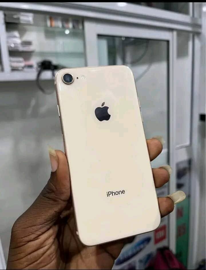 iPhone 8 - Smartphone élégant