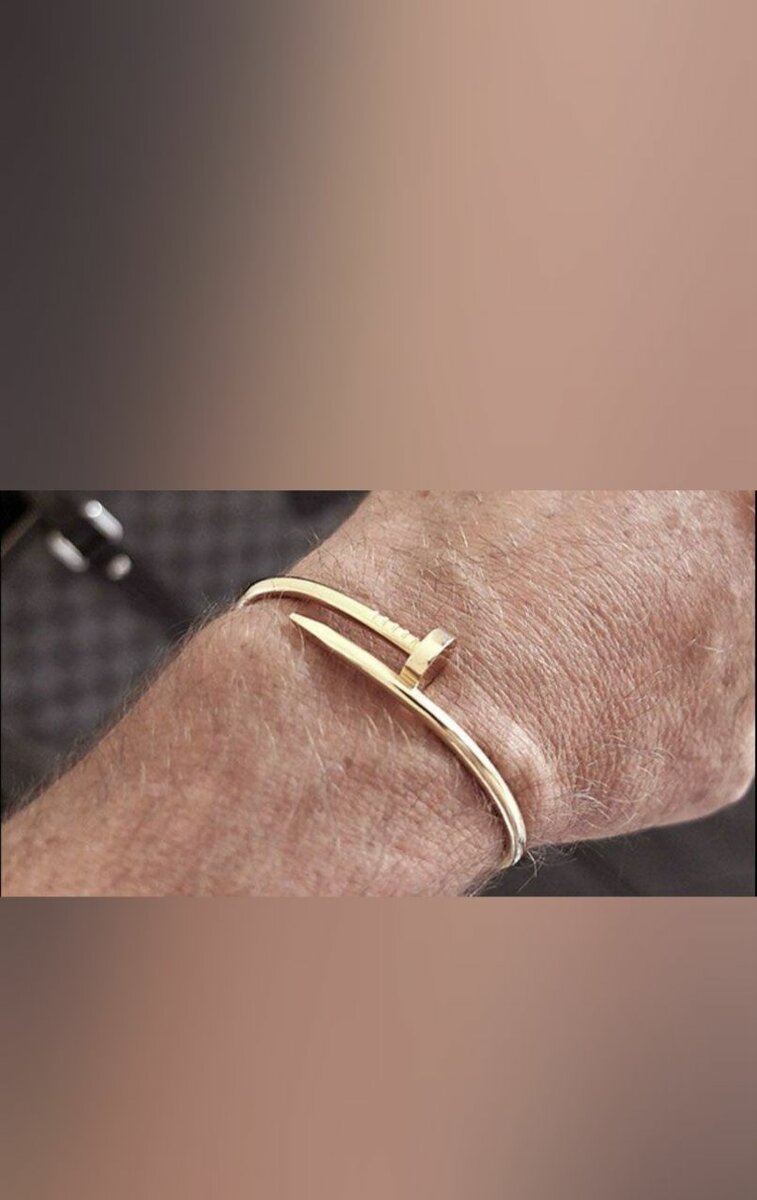 Nail bracelet
