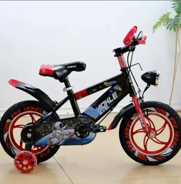 Vélo Enfant Spacieux 16"