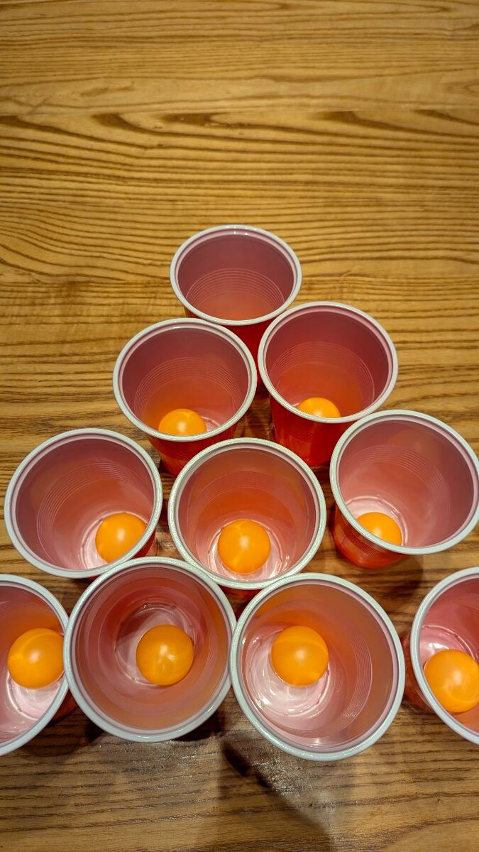 Cup pong