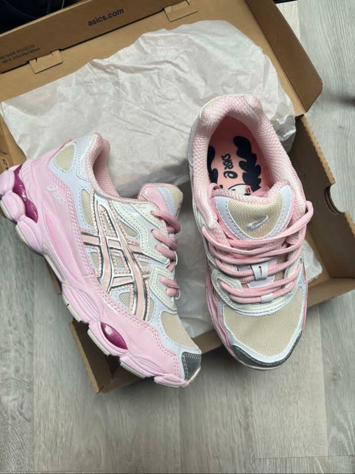 Baskets ASICS