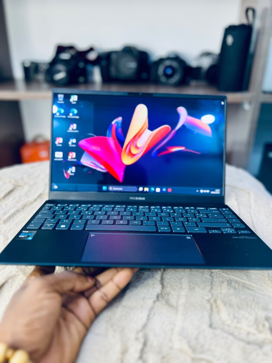 ASUS ZENBOOK