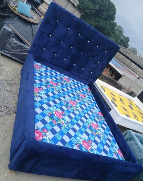 Lits rembourrés élégants